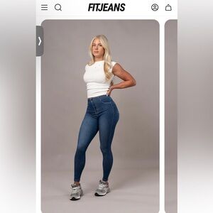 FITJEANS Women's Contour - Sapphire Blue
